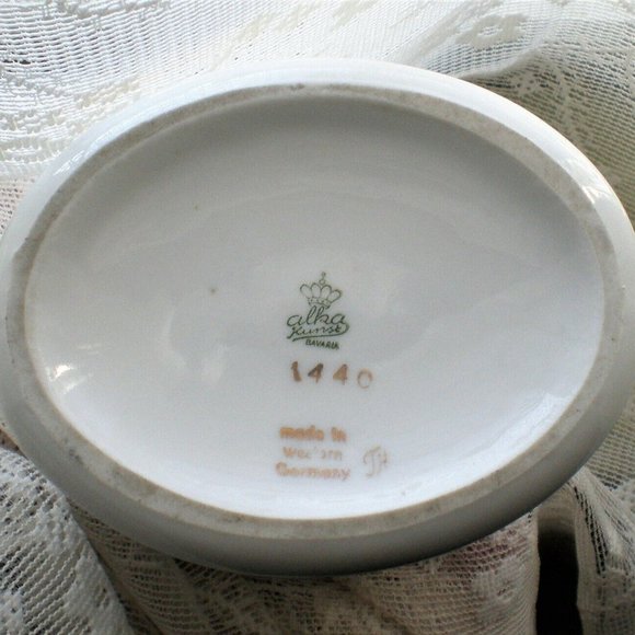 Vintage Alka Kunst Bavaria West Germany Made Porcelain Flowers Vase - Picture 5 of 6